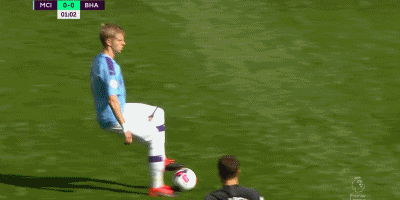 足球报：亚泰本赛季主要问题是资金不足，开局赛程也埋下伏笔