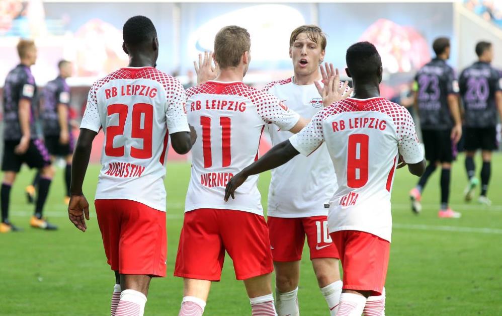 法甲半场：苏马雷失点，里昂0-0勒阿弗尔（法甲半场战报：苏马雷点球失手，里昂与勒阿弗尔0-0僵持）