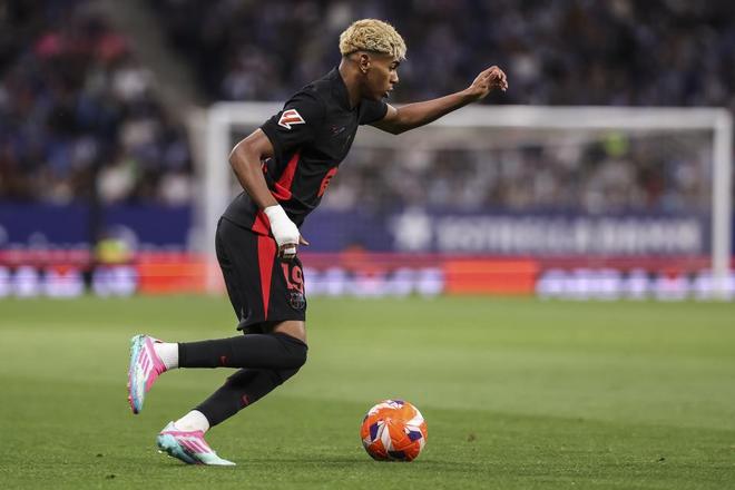 米兰门将迈尼昂或明夏离队，欲签皇马卢宁替代